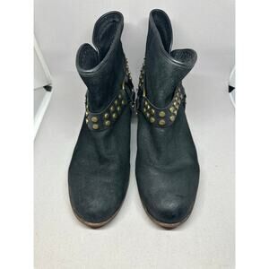 UGG Darling Black Leather Harness Studded Strap Ankle Boots Womens Size 7.5